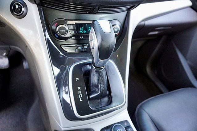 Used 2016 Silver Ford SEL image 26