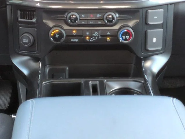 New 2026 Oxford White Ford STX® image 19