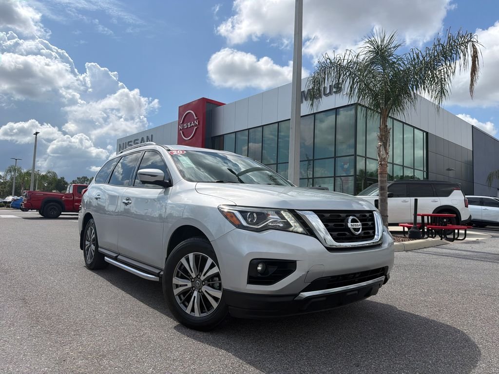 Used 2020 Silver Nissan SL image 1