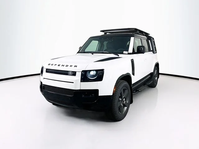 2026 Land Rover Defender 110 X-Dynamic SE