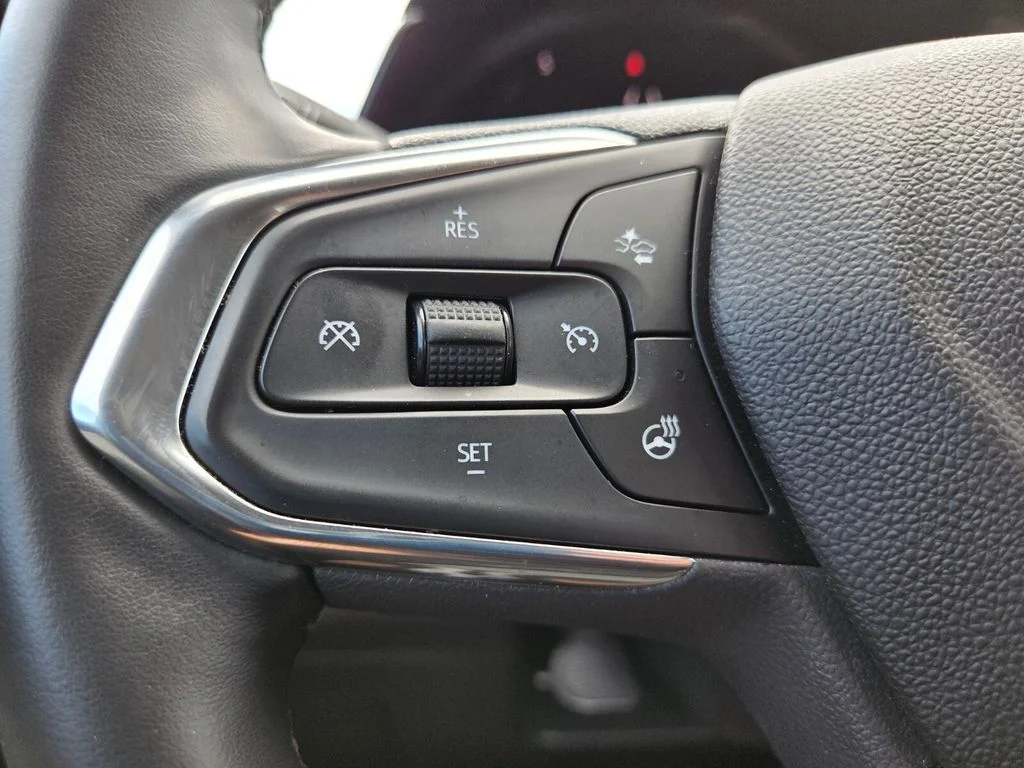 Used 2025 Red Chevrolet LT image 13