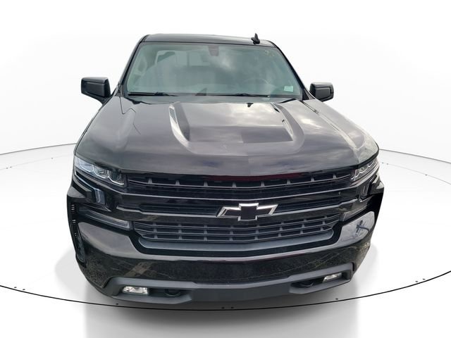 Used 2019 Black Chevrolet RST image 1