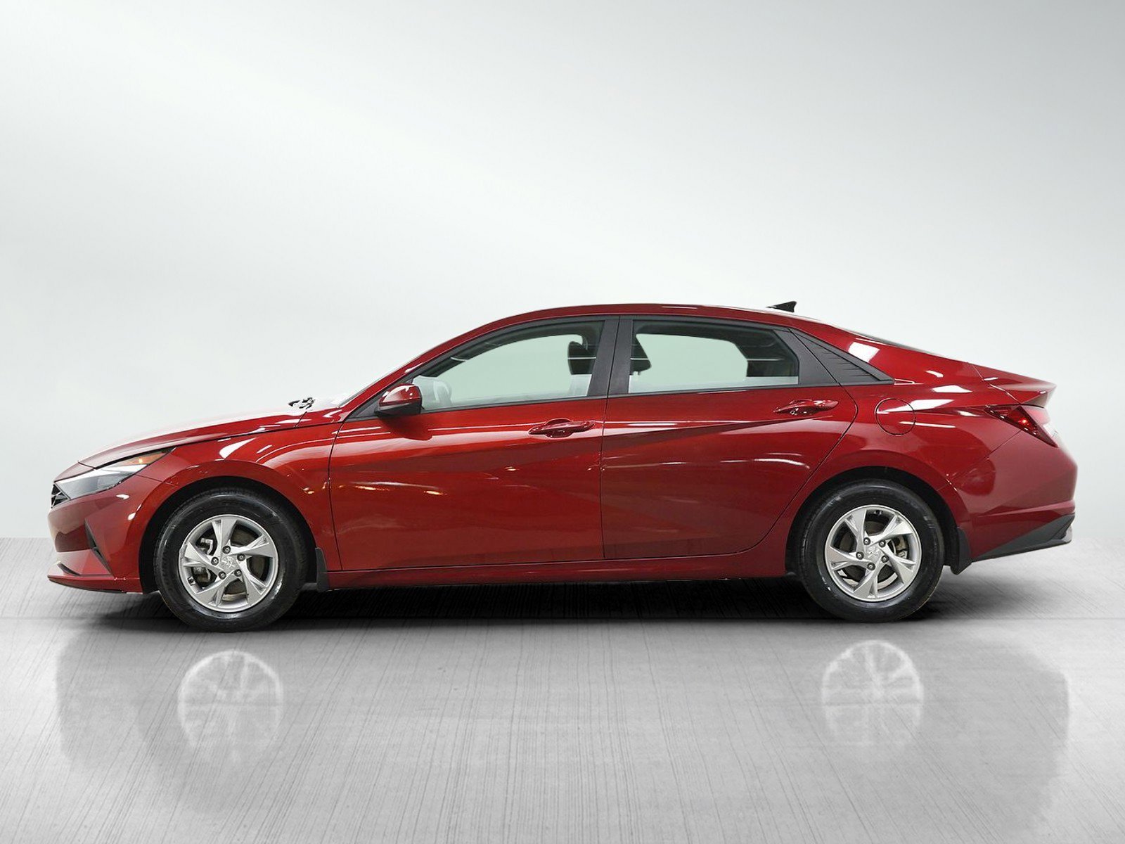 Certified 2023 Hyundai Elantra SE with VIN KMHLL4AG6PU592106 for sale in Minneapolis, Minnesota