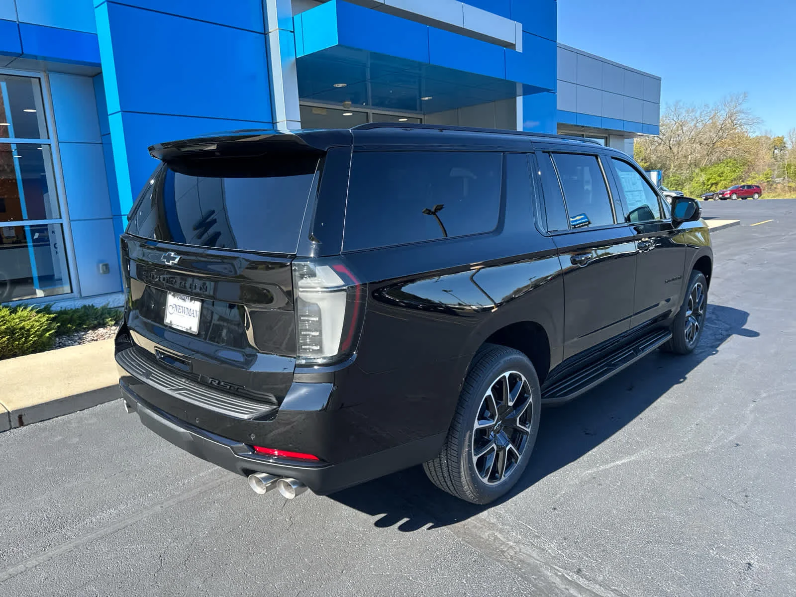 2027 Chevrolet Suburban RST - Photo 8