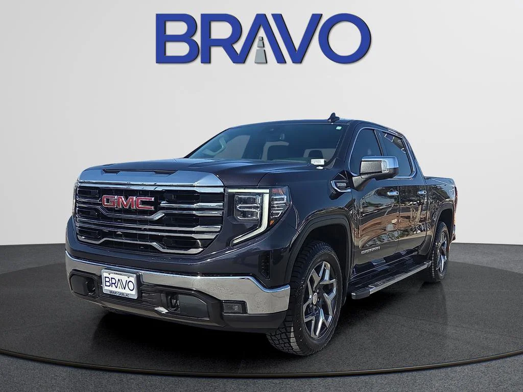 2023 GMC Sierra 4WD Crew Cab Short Box SLT's photo