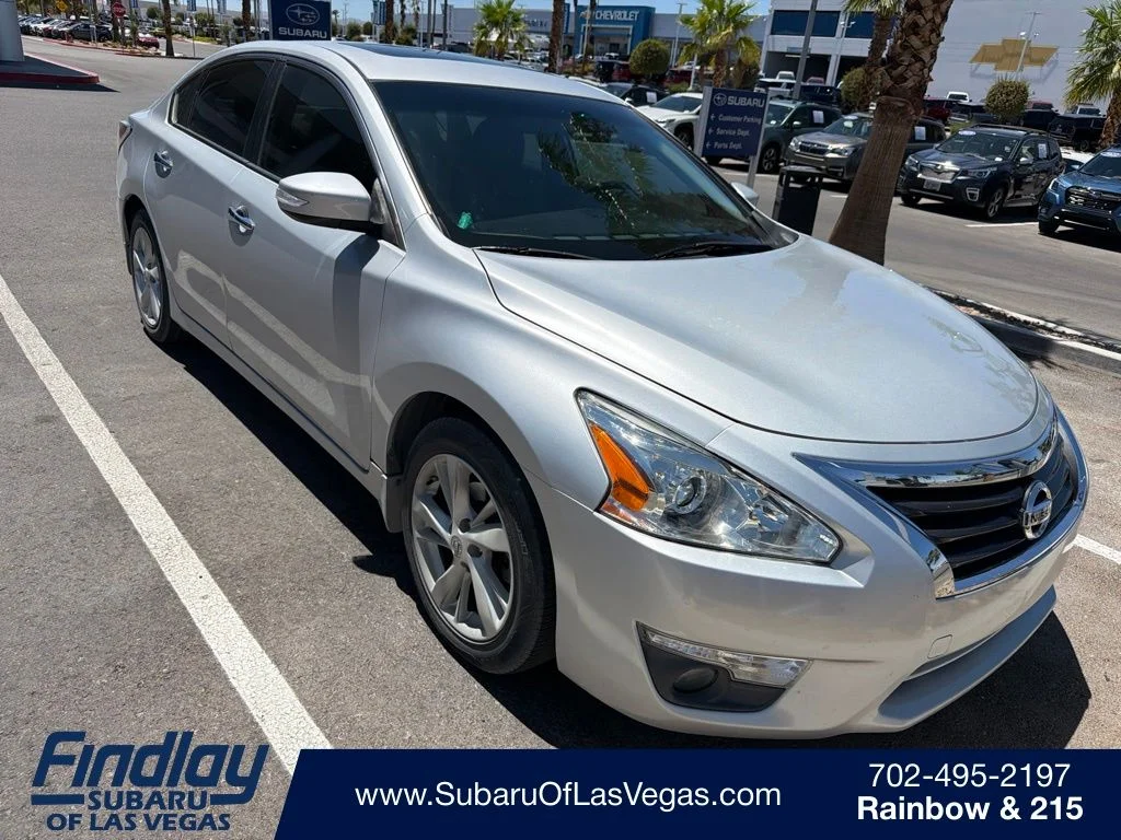 Used 2014 Silver Nissan 2.5 SL image 1