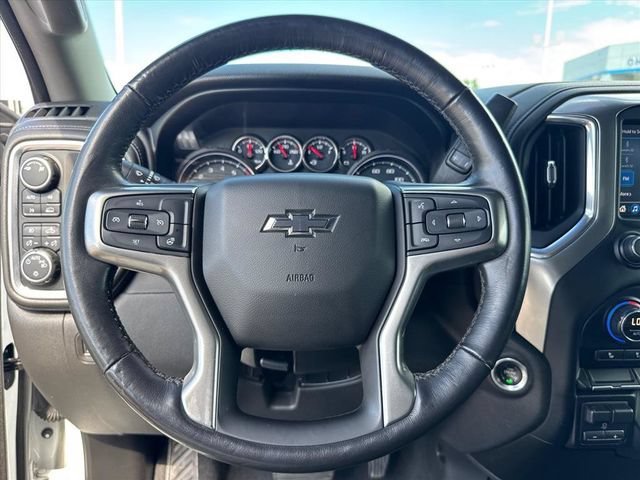 Used 2019 SUMMIT WHITE Chevrolet RST image 20