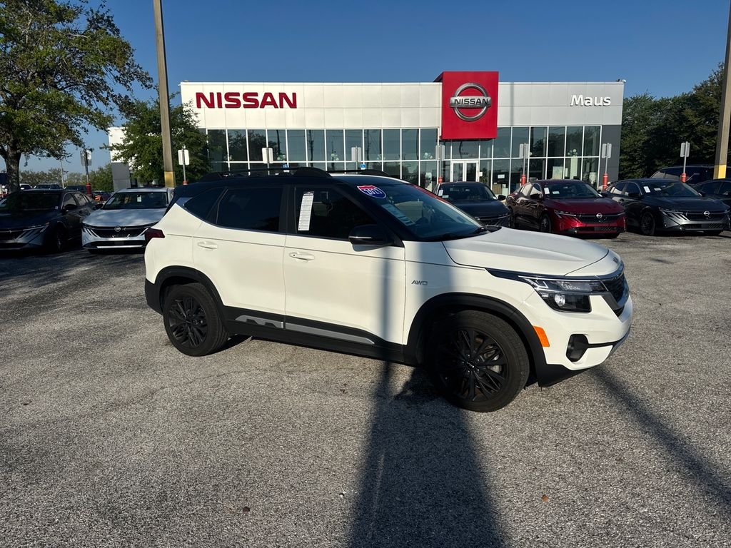 2023 Kia Seltos Nightfall