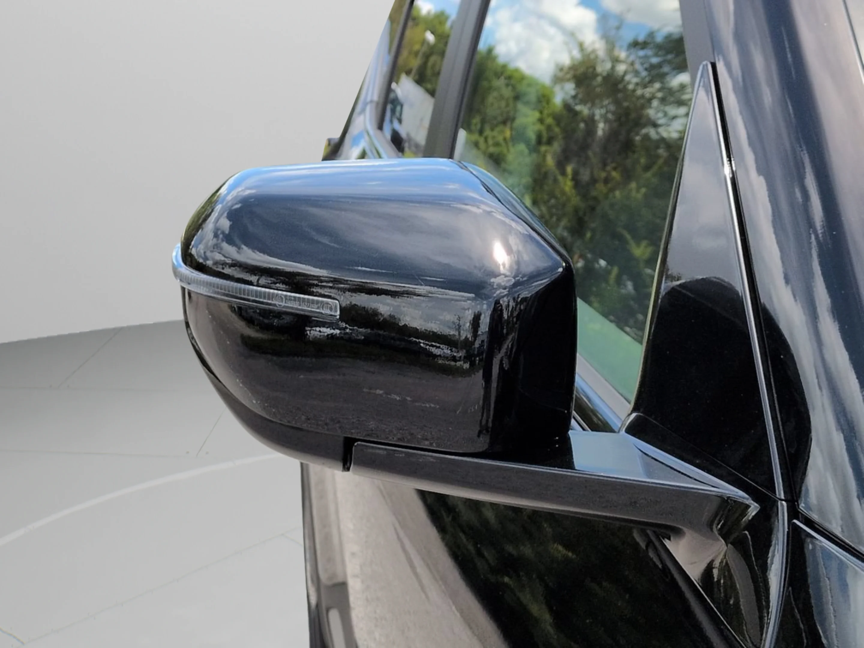 New 2027 Aurora Black Pearl Kia EX image 14