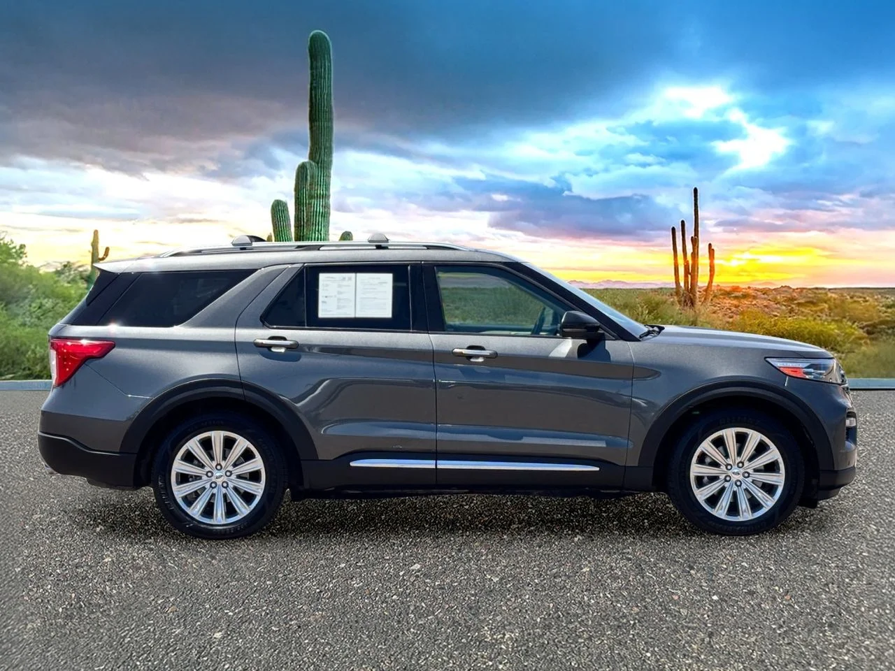 Used 2020 Magnetic Ford Limited image 6