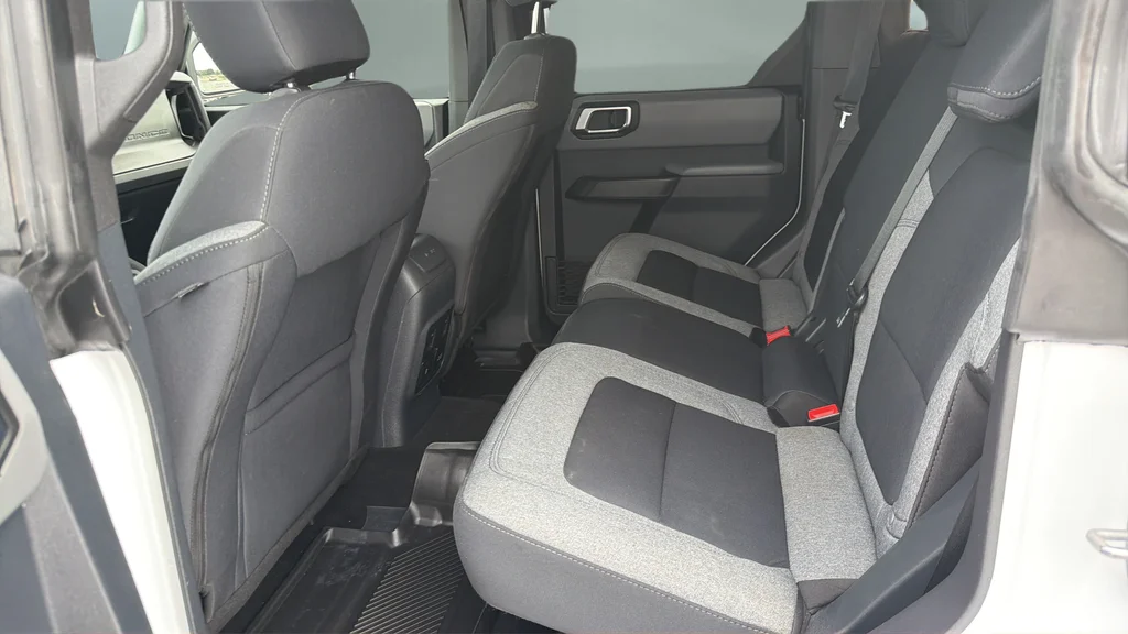 Used 2022 White Ford Big Bend image 19