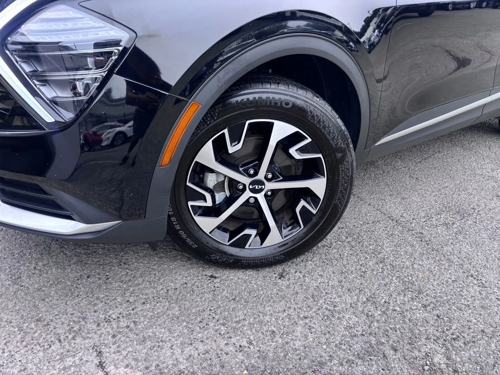 Used 2024 Black Kia EX image 2