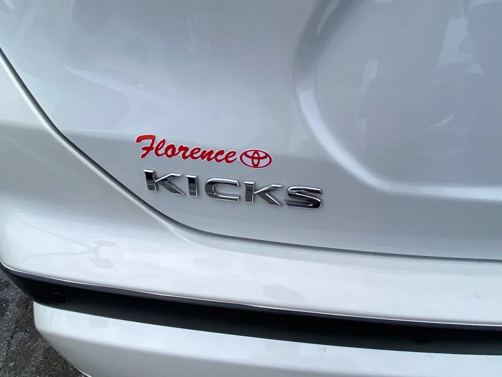 Used 2023 White Nissan SV image 13