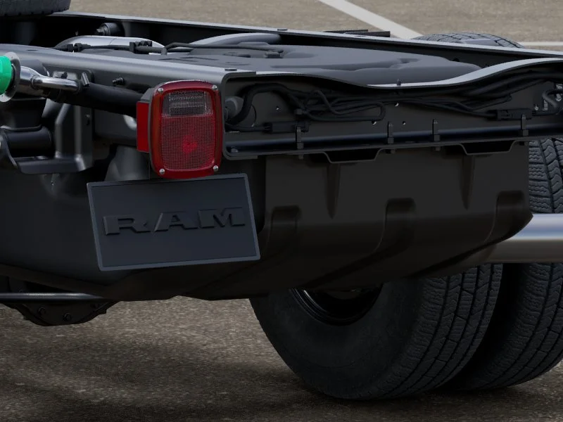 2026 RAM 3500 Chassis Tradesman - Photo 29