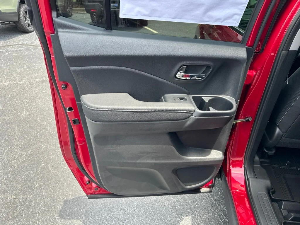 New 2026 Radiant Red Metallic II Honda RTL image 13