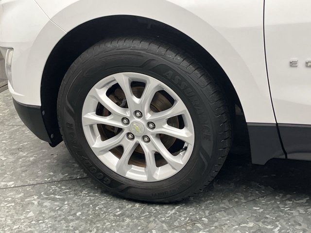 Used 2018 Summit White Chevrolet LT image 30