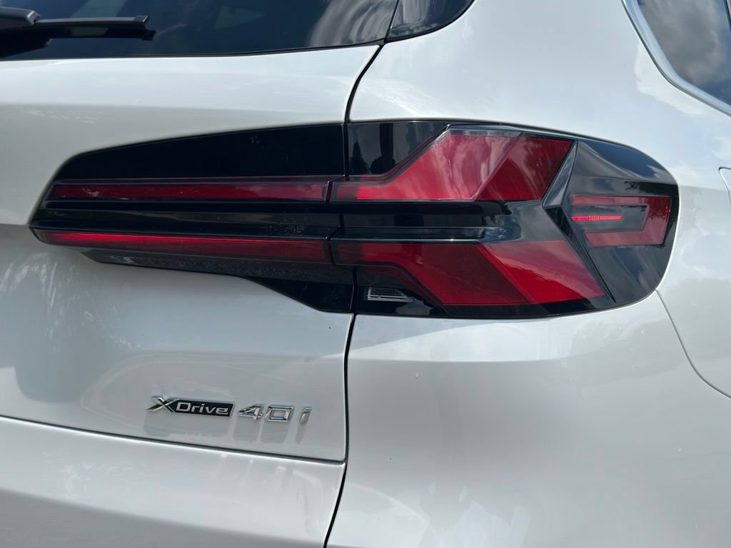 2026 BMW X5 40i - Photo 11