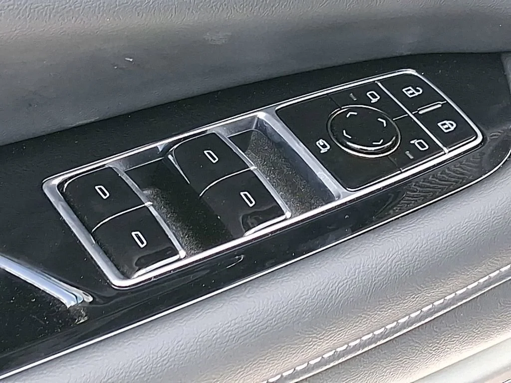 2026 Cadillac OPTIQ Sport - Photo 20
