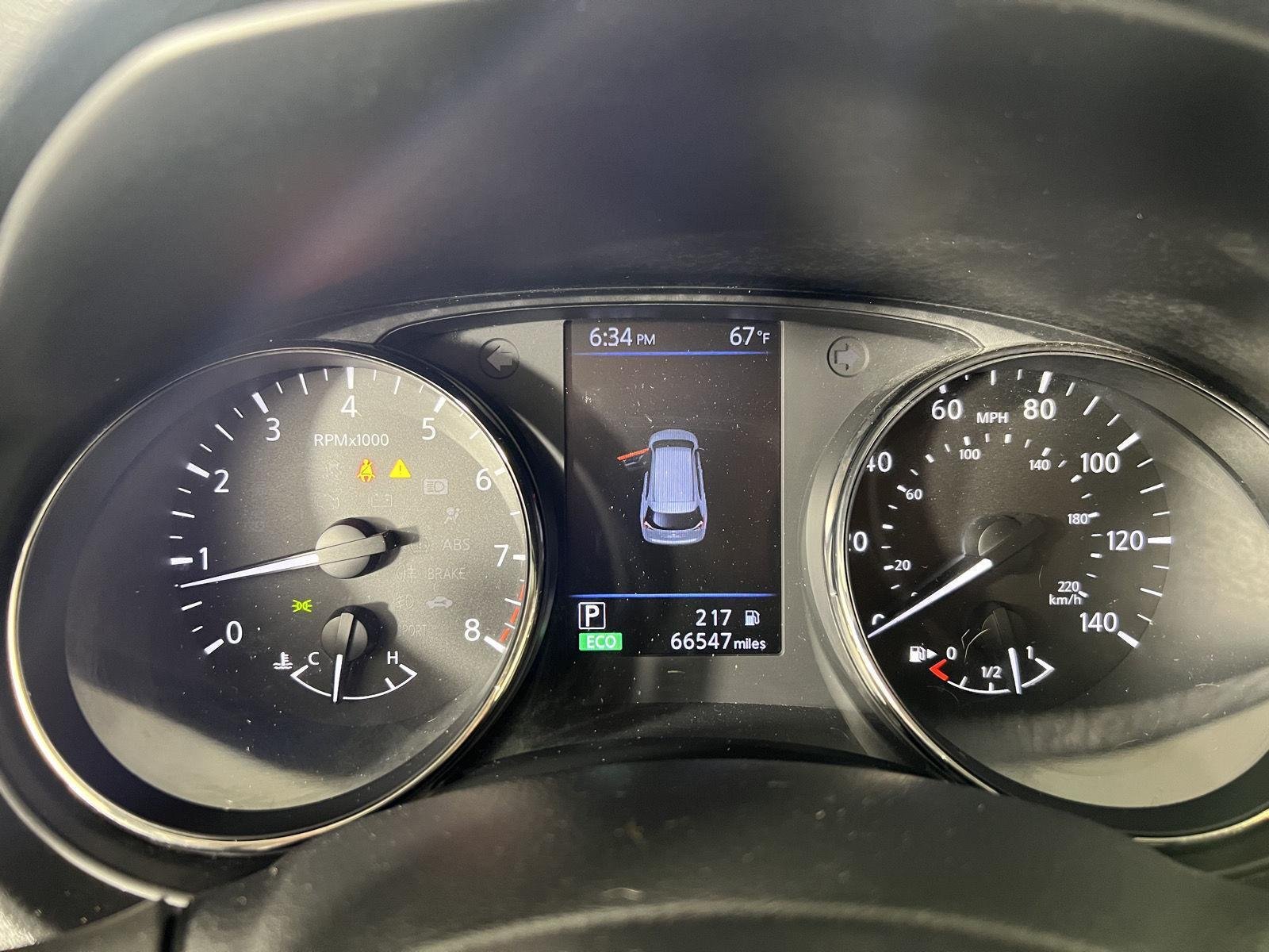 Used 2018 Black Nissan  image 13