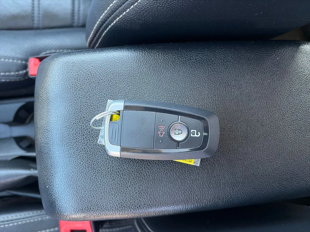 Used 2019 Gray Ford Titanium image 30