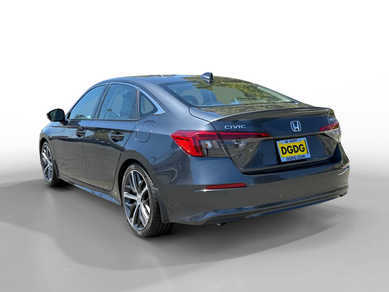 Used 2024 Crystal Black Pearl Honda Touring image 3