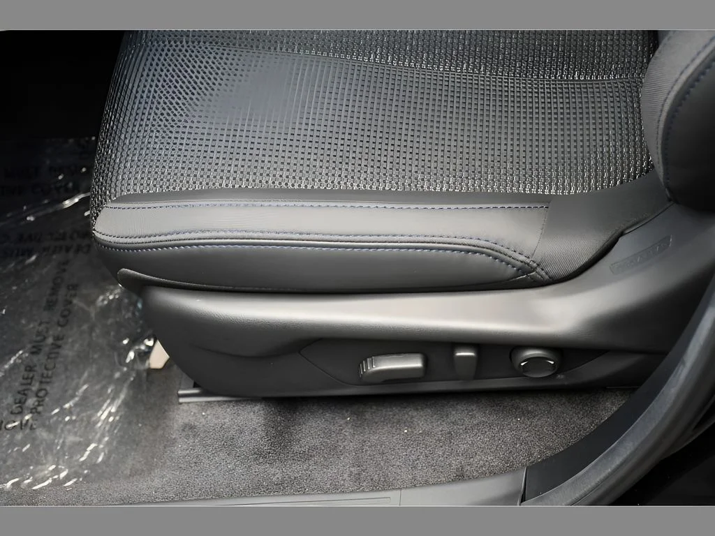 New 2026 Crystal Black Silica Subaru Premium image 32