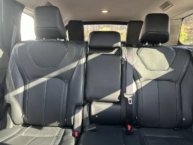 Used 2023 Gray INFINITI LUXE image 27