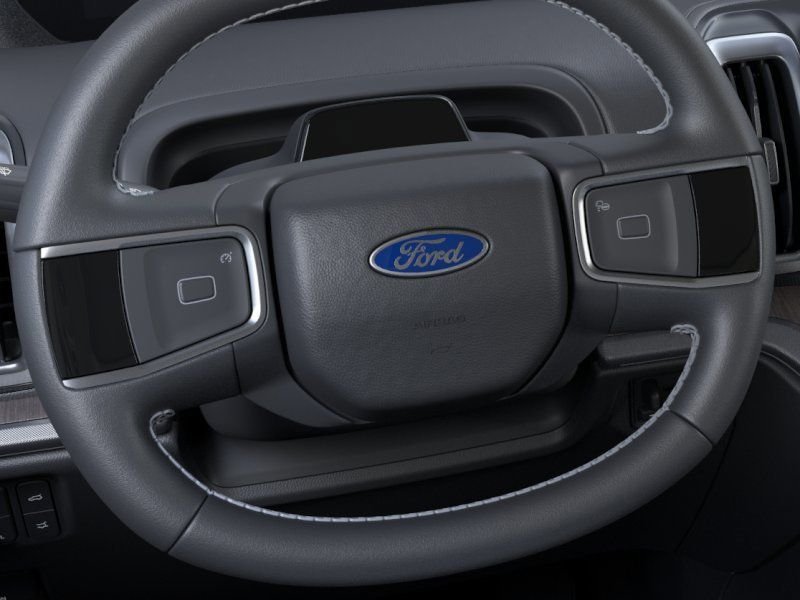 New 2026 Star White Metallic Tri-Coat Ford Platinum® image 13