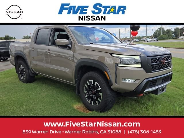 Used 2024  Nissan PRO-4X image 1