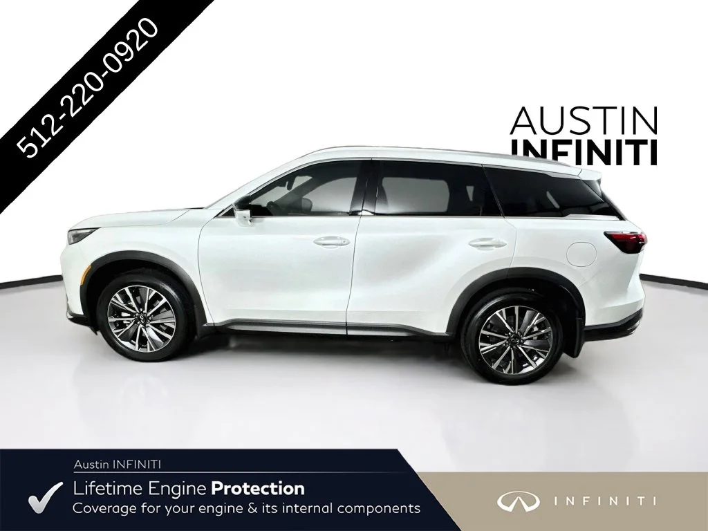 New 2027 White INFINITI LUXE image 5