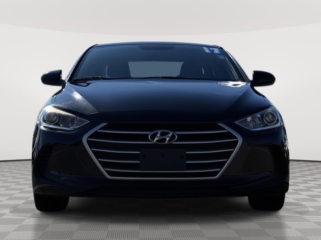 Used 2017 Hyundai Elantra SE with VIN KMHD84LF1HU384792 for sale in Kansas City