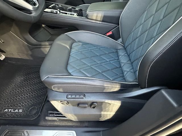 2026 Volkswagen Atlas Cross Sport SEL Premium R-LINE - Photo 28