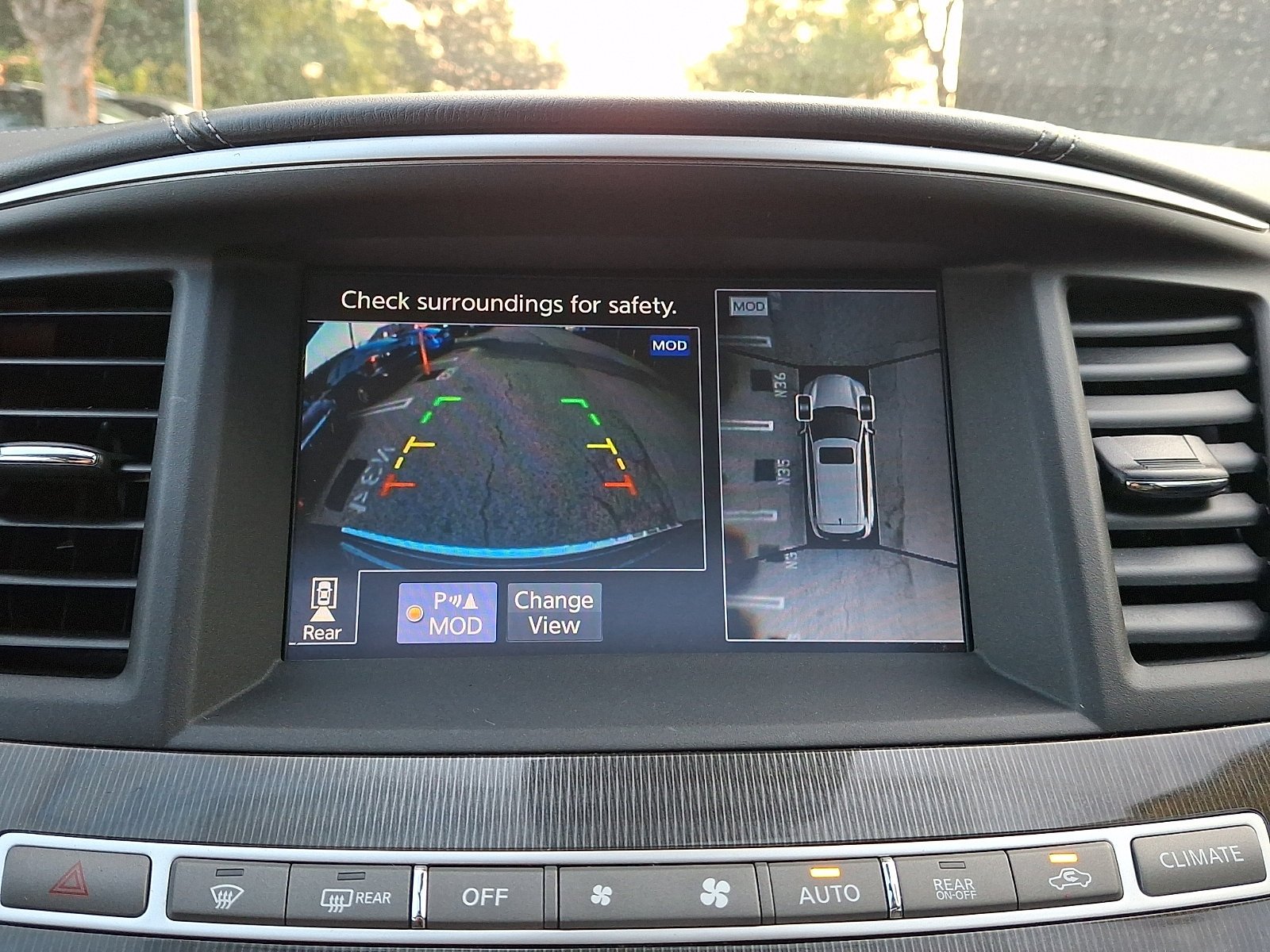 Used 2019 Black Obsidian INFINITI LUXE image 19