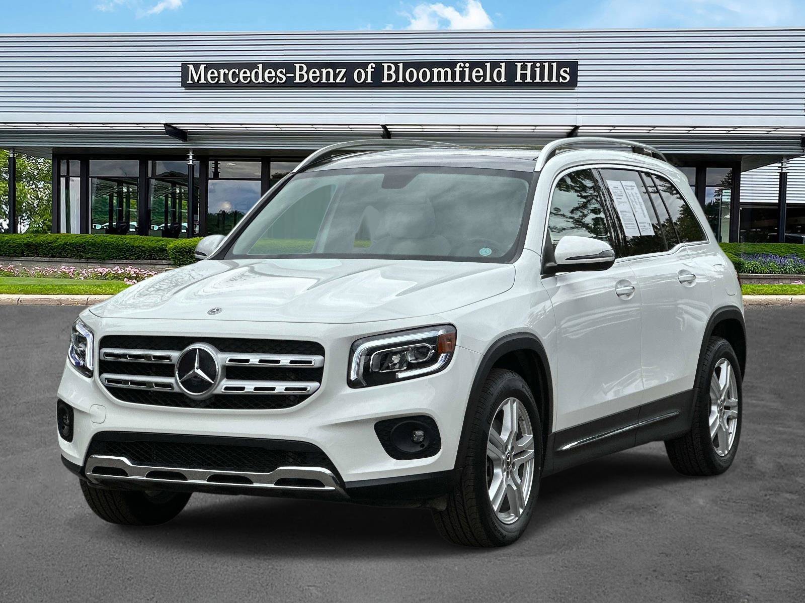 2021 Mercedes-Benz GLB GLB250 4MATIC's photo