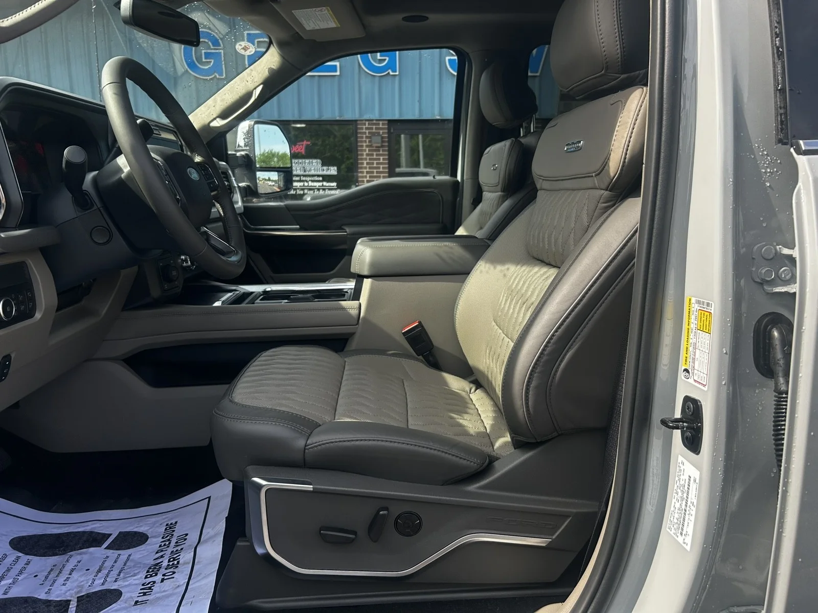 New 2026 Avalanche Ford Platinum image 12