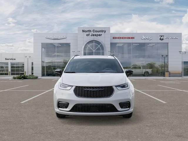 New 2026 Bright White Clear-Coat Exterior Paint Chrysler Limited image 6