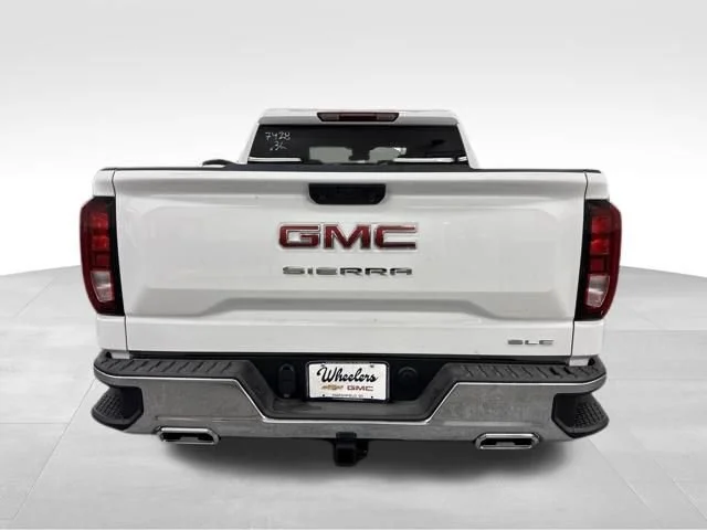 New 2026 Summit White GMC SLE image 4