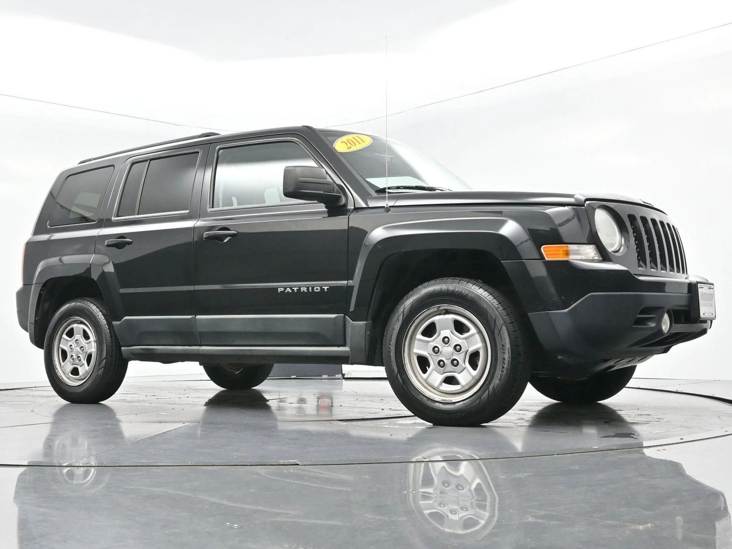 Used 2011 Brilliant Black Crystal Pearl Jeep Sport image 35