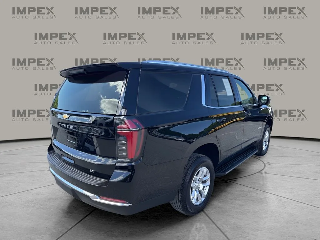 Used 2025 Black Chevrolet LT image 7