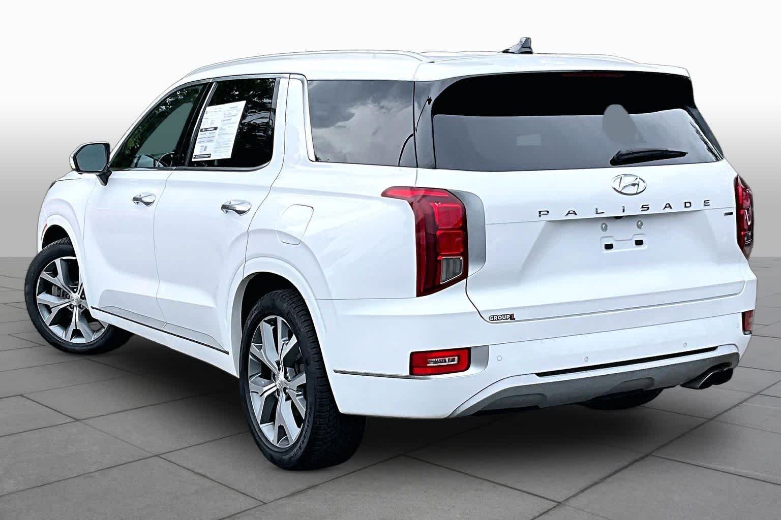 Used 2021 Hyper White Hyundai Limited image 12
