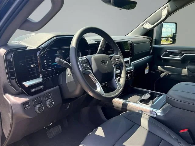 2026 Chevrolet Silverado 2500 HD LTZ - Photo 7