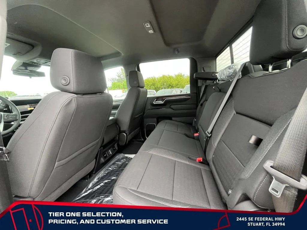 New 2026 Summit White GMC SLE image 12