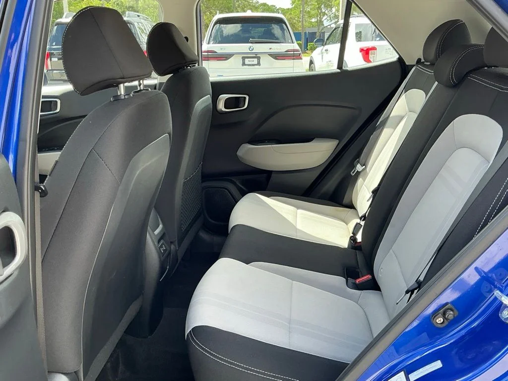 Used 2025 Blue Hyundai SEL image 23