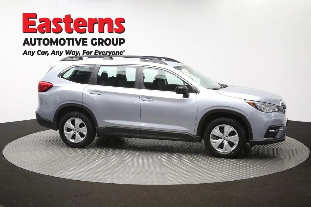 Used 2022 Silver Subaru Base image 45