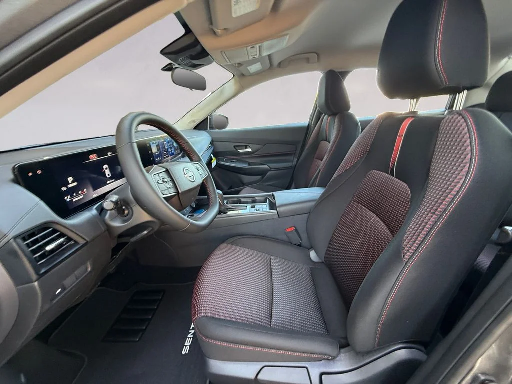 New 2027 Gray Nissan SR image 10