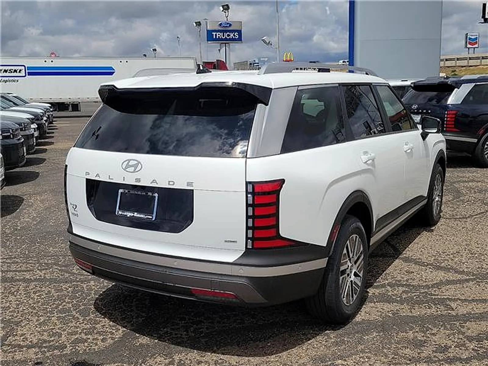 New 2026 White Hyundai SEL image 4