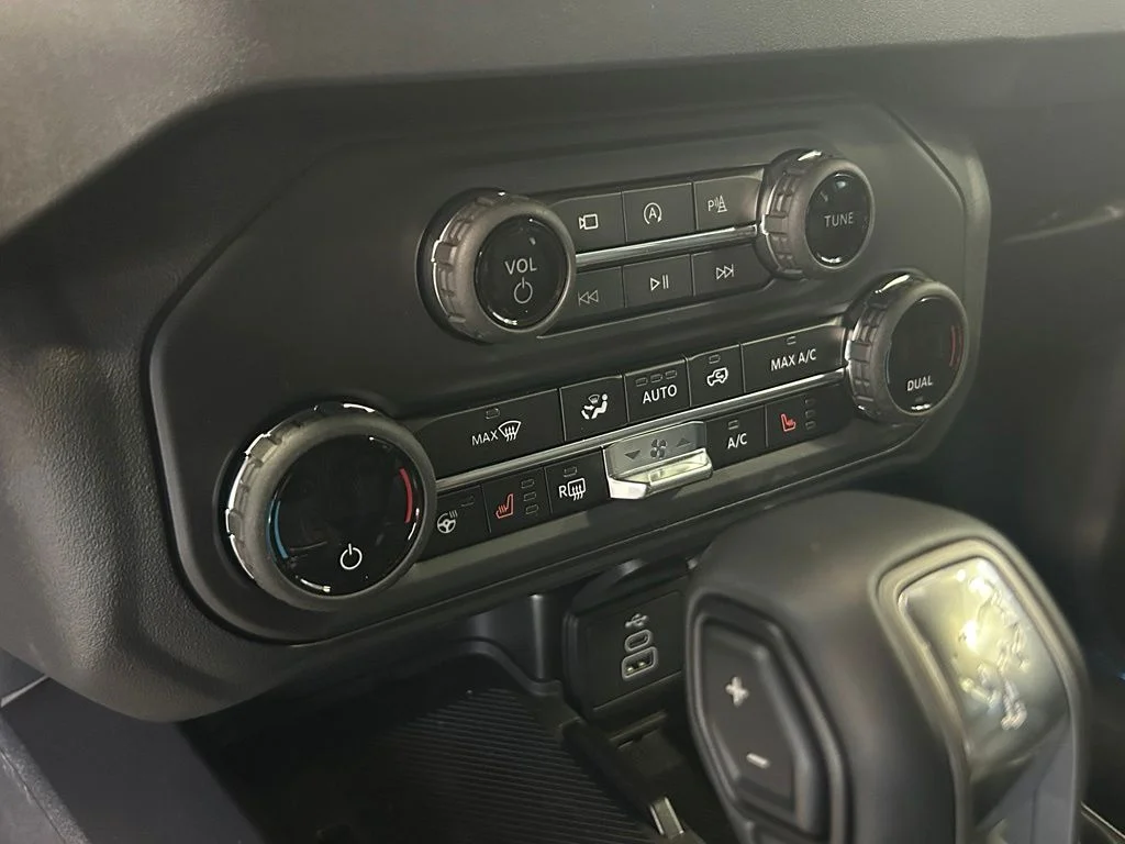New 2026 Marsh Gray Ford Outer Banks image 31