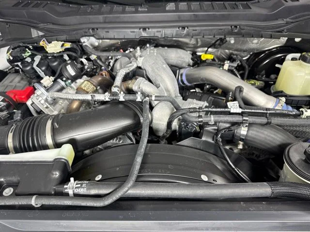 Used 2025 Oxford White Ford XL image 9