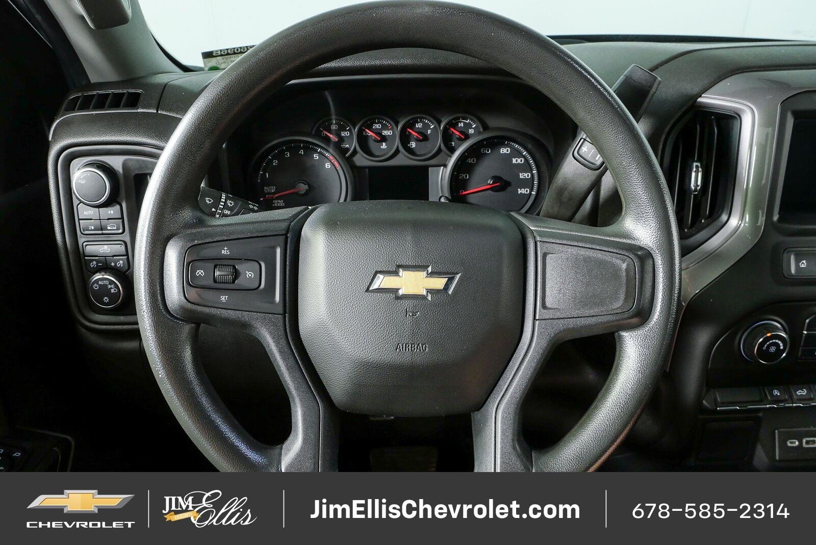 Used 2022 SHADOW GRAY METALLIC Chevrolet Custom image 10