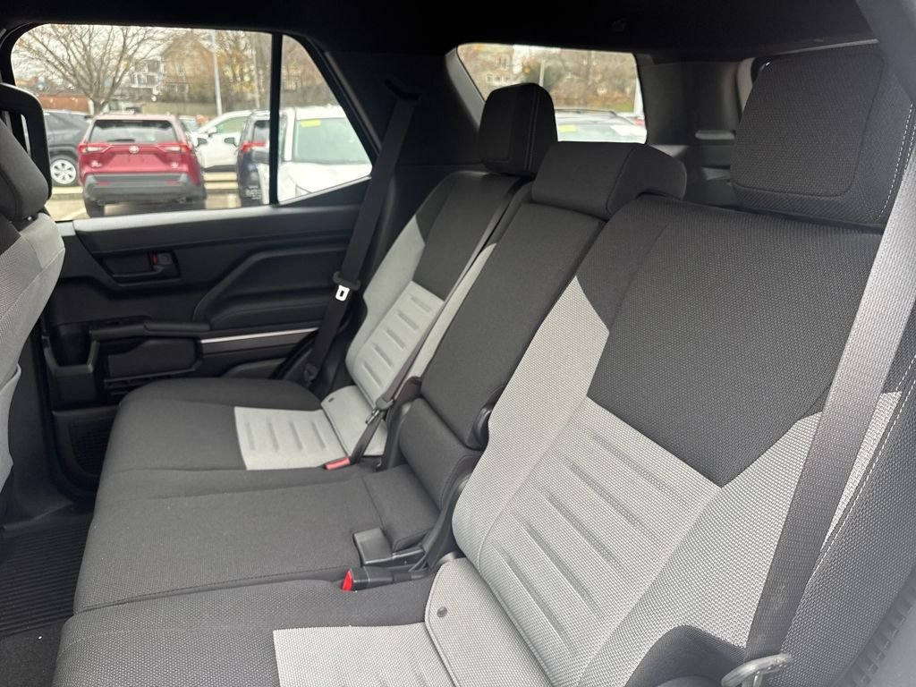 2025 Toyota 4Runner TRD Off-Road - Photo 32